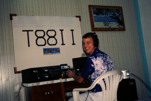 KJ9I operates T88II in Palau in 1998